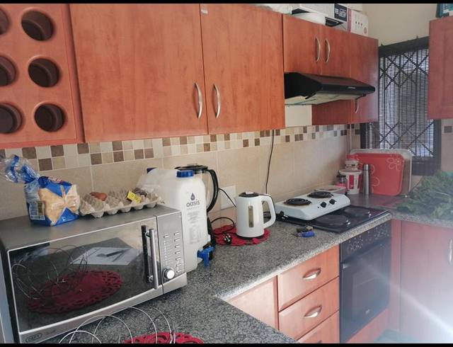 2 BEDROOM APARTMENT FOR SALE IN BRACKENHAM